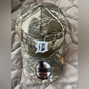 New Era
DETROIT TIGERS REALTREE CAMO 9FORTY ADJUSTABLE KHAKI